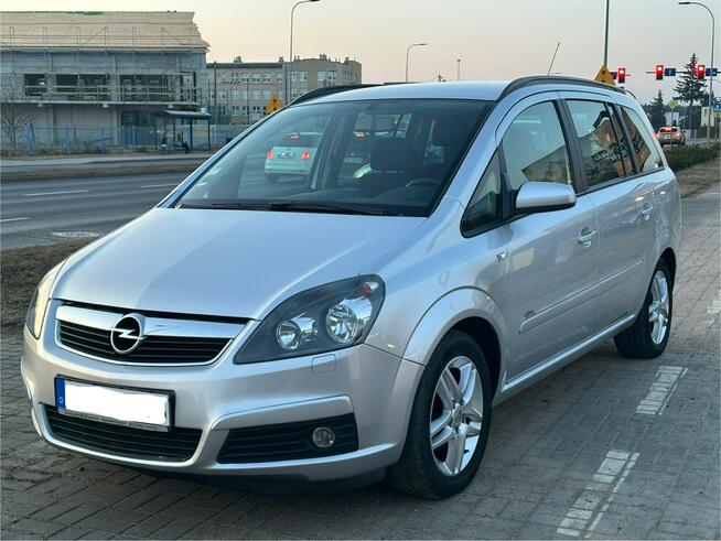 Opel Zafira 1.8 B 7 os. Mega Zadbana 109 TYS PRZEB, Opłacona Alufelgi Bydgoszcz