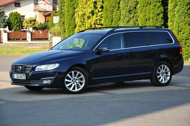 Volvo V70 2,0D 181KM Xenon Navi Skóry El.Klapa Alufelgi El.Fotele Serwis z DE !!