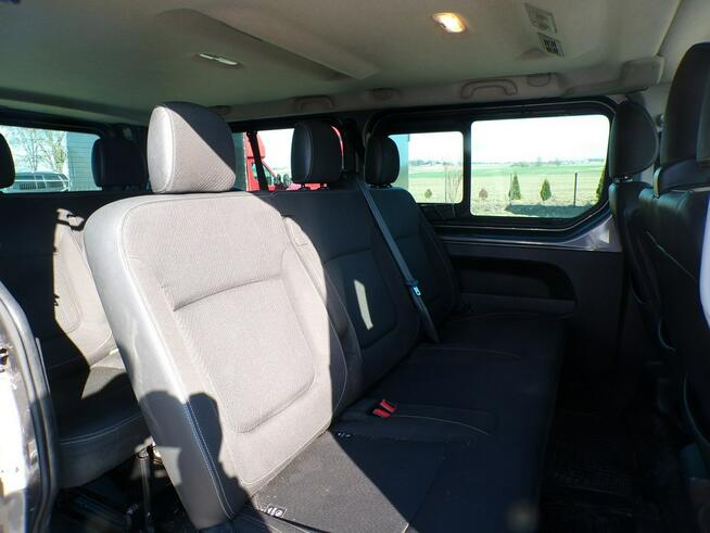 trafic 9 osobowy passenger