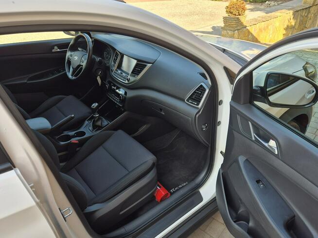 Hyundai Tucson 2016r, 1.6b Przebieg 142tyś km, Orginał Lakier, 2 kpl Opon