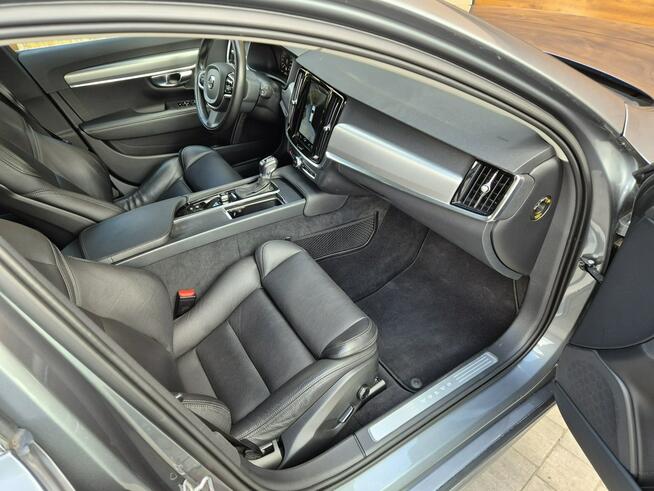 Volvo V90 2018r Summum, Perfekcyjny Stan, Oryginał Lakier, Z Niemiec