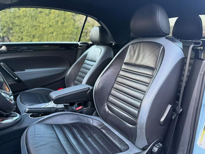 Volkswagen Beetle 220KM Cabrio R-line