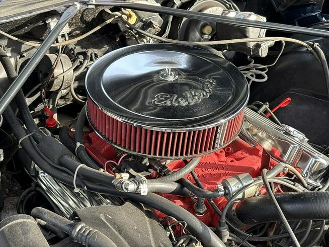 BUICK RIVIERA 1973 – V8 455, AUTOMAT, GRANAT / BIAŁY VINYL