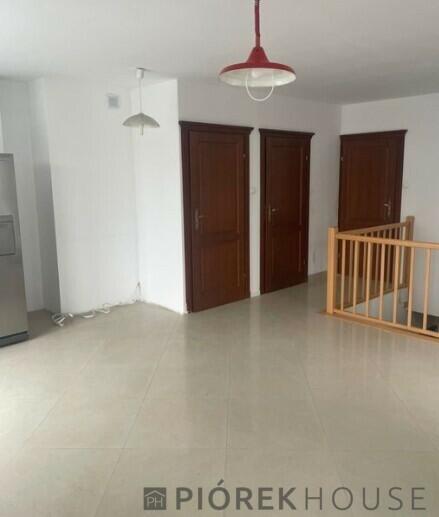 Dwupoziomowe mieszkanie z tarasem w Ząbkach