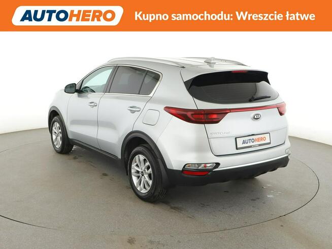 Kia Sportage kamera tempomat klima-auto