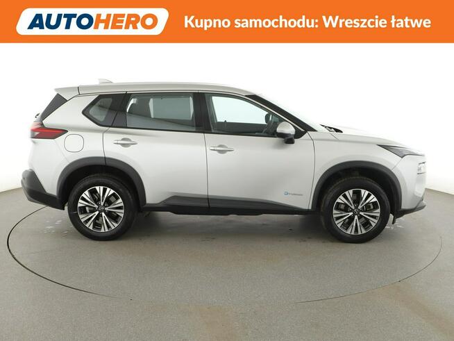 Nissan X-Trail 7 os. HEV 4x4 automat full LED navi grzane fotele kamery