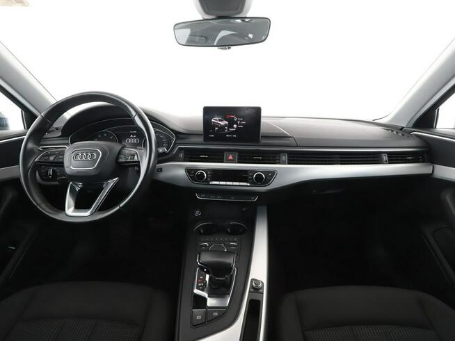 Audi A4 S-tronic klima auto (3 strefy) navi grzane fotele tempomat