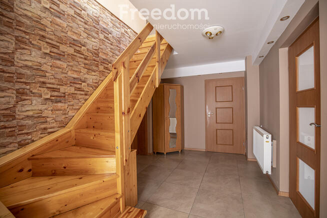 Dwupokoleniowy dom 9km od Brzegu