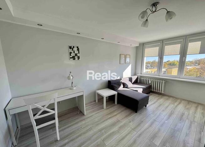 3 pokoje, balkon, piwnica, parking