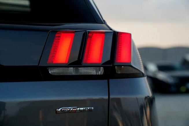 Peugeot 3008 GT ful led pełna skóra masaze hak kamery EL.KLAPA blis FOCAL max opcja