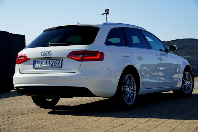 Audi A4 QUATTRO bixenon-led NAWI grzane fotele EL.KLAPA parktronik hak el ACC