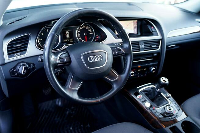 Audi A4 QUATTRO bixenon-led NAWI grzane fotele EL.KLAPA parktronik hak el ACC