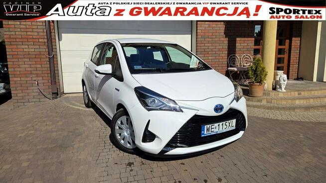 Toyota Yaris Hybrid 100 KM , Premium E-Cvt, Nawigacja,Salon PL,I WŁ,Serwis ASO,