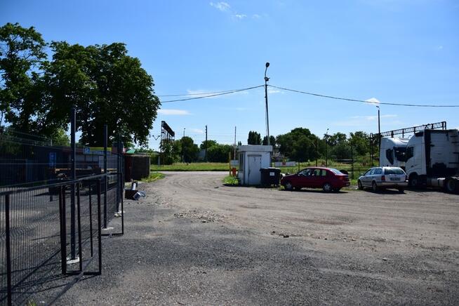 Utwardzony plac 1 ha, media, ogrodzenie – Dąbie