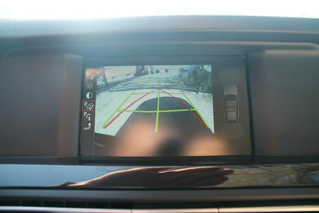 BMW 520 F10 F11 2.0 D 218 KM Automat BIXENON Skóra KAMERY Navi SERWIS Hak !