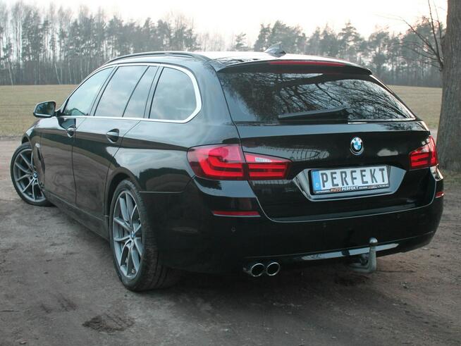 BMW 520 F10 F11 2.0 D 218 KM Automat BIXENON Skóra KAMERY Navi SERWIS Hak !