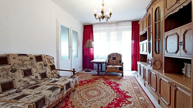 Pokój w mieszkaniu 3-pok. z salonem – Zagłoby 2