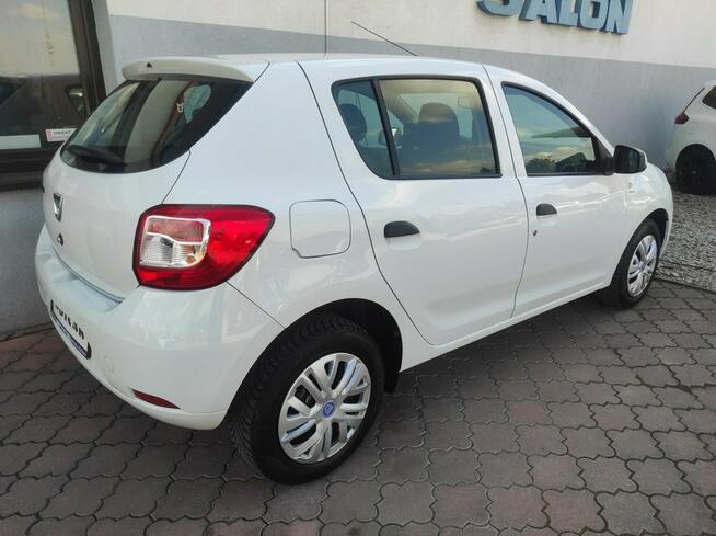 Dacia Sandero krajowy, niski przebieg, org.radio CD/BT AUX/USB, isofix, Bez turbo