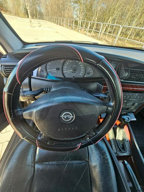 Opel Omega Hak - Klimatyzacja - 150KM