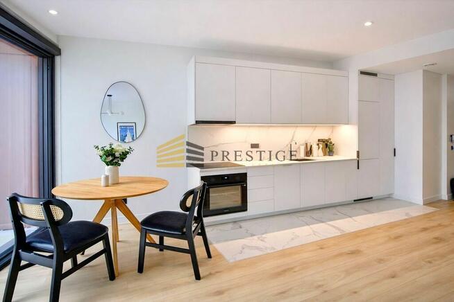 Apartament przy metrze Rondo Daszyńskiego