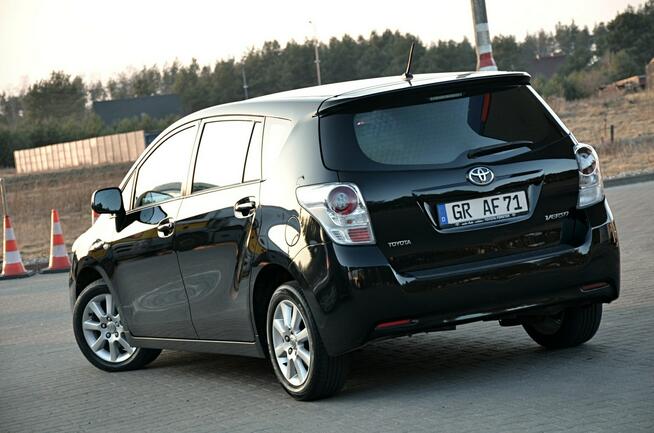 Toyota Verso 1,8*147KM*Panorama*Kamera*7-foteli*6-bieg*Niemcy