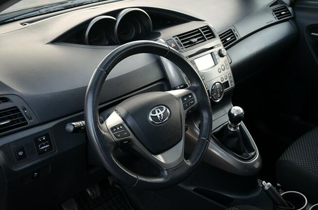 Toyota Verso 1,8*147KM*Panorama*Kamera*7-foteli*6-bieg*Niemcy