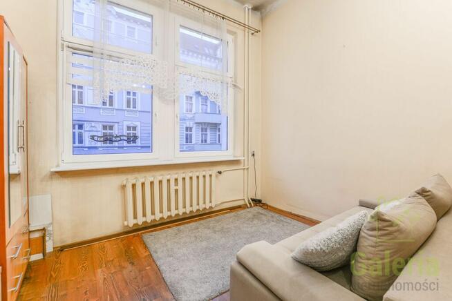 62m2 | 1 p. | Kamienica| 2 pokoje + osobna kuchnia