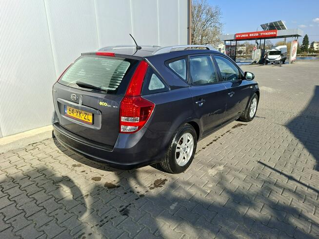 Kia Cee'd 1.4 benzyna po lifcie po opłatach