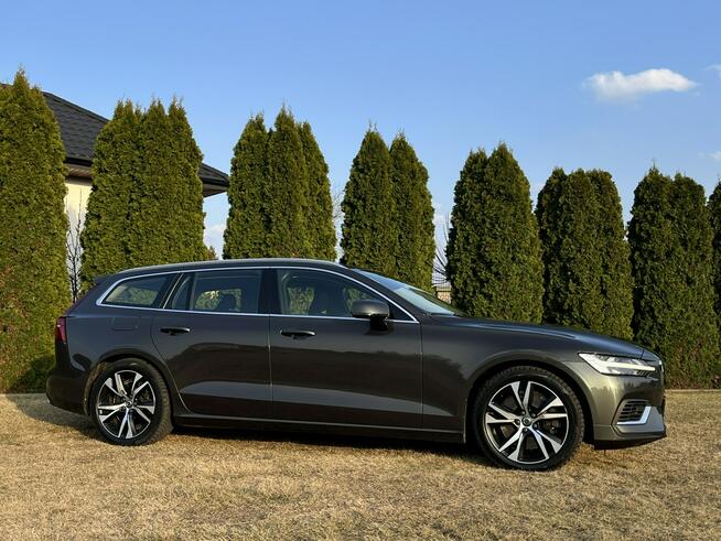 Volvo V60 Inscription | 340 KM | 2020 | Hybryda Plug-in | Panorama