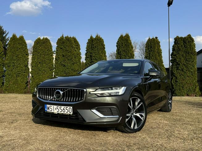 Volvo V60 Inscription | 340 KM | 2020 | Hybryda Plug-in | Panorama