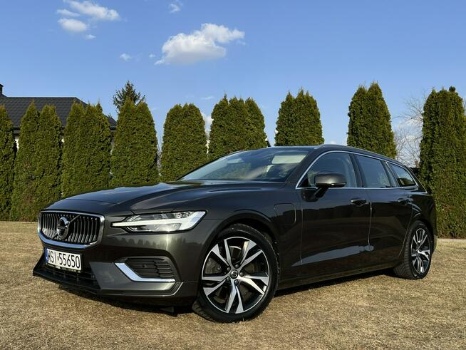 Volvo V60 Inscription | 340 KM | 2020 | Hybryda Plug-in | Panorama
