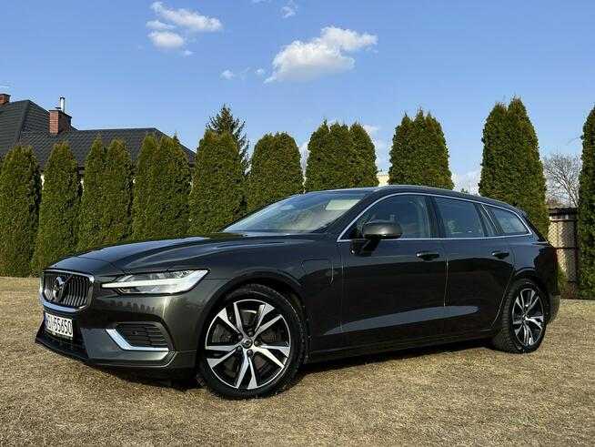 Volvo V60 Inscription | 340 KM | 2020 | Hybryda Plug-in | Panorama
