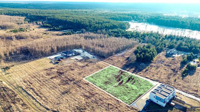 PERFEKCYJNIE położone działki PRZY lesie i stawie | MEDIA |