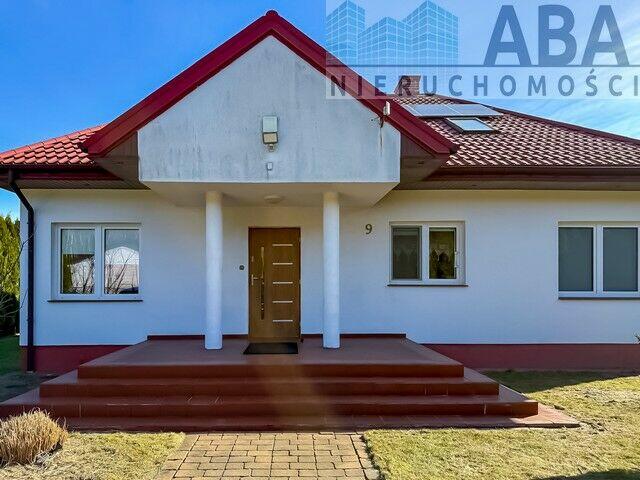 Piękny, przestronny dom z ogrodem - Turkowice