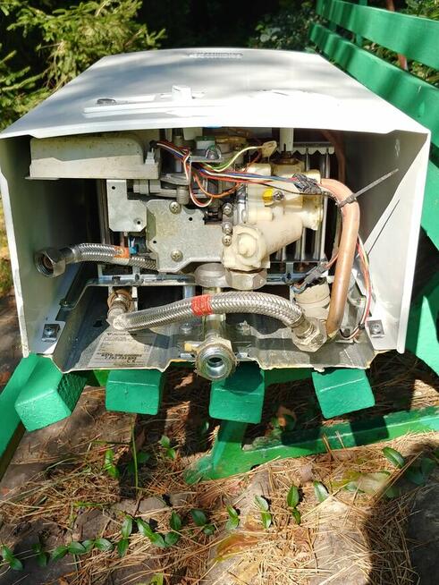 Sprzedam w bardzo dobrym stanie piecyk gazowy Junkers.