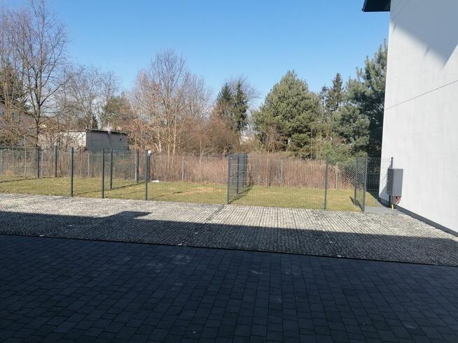 Nowe 3-pok. mieszkanie z ogródkiem i 2 miejscami postojowymi