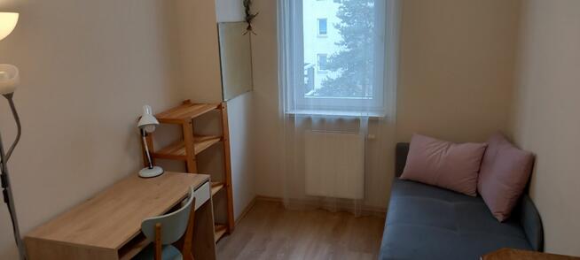 Pokój dla Dziewczyny Metro Kondratowicza