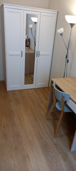 Pokój dla Dziewczyny Metro Kondratowicza