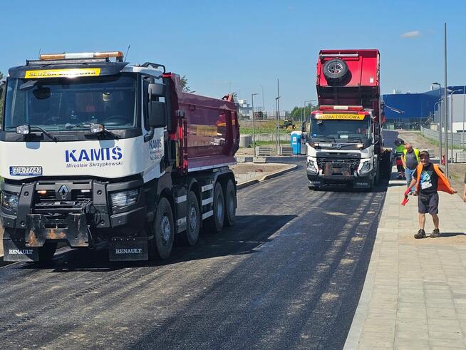 KIEROWCA SAMOCHODU CIĘŻAROWEGO C+E