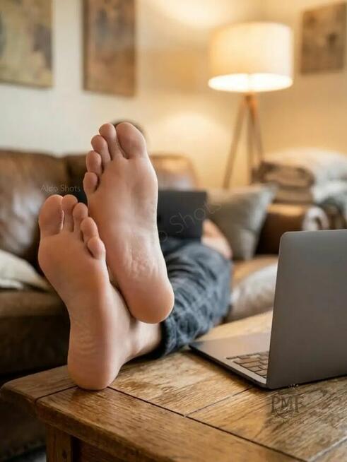 Facet szuka starszego faceta 60 plus