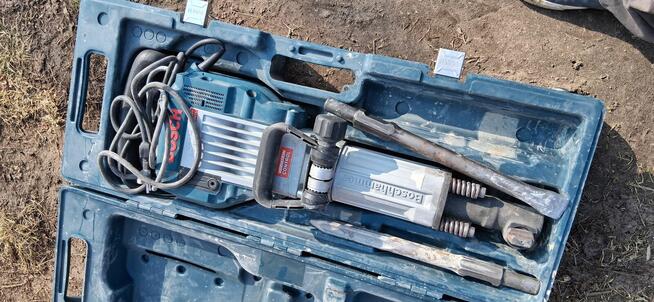 Sprzedam młot udarowy Bosch