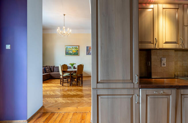 Reprezentacyjna KAMIENICA na Krzykach – unikatowe 76 m, wyso