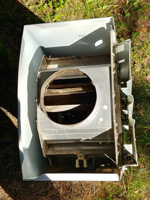 Sprzedam w bardzo dobrym stanie piecyk gazowy Junkers.