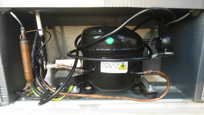 Mała lodówka Bomann KB 389 stan bardzo dobry, mało używana.