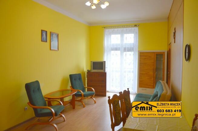 Do wynajęcia 2 pokoje z balkonem, miejsce parkingowe