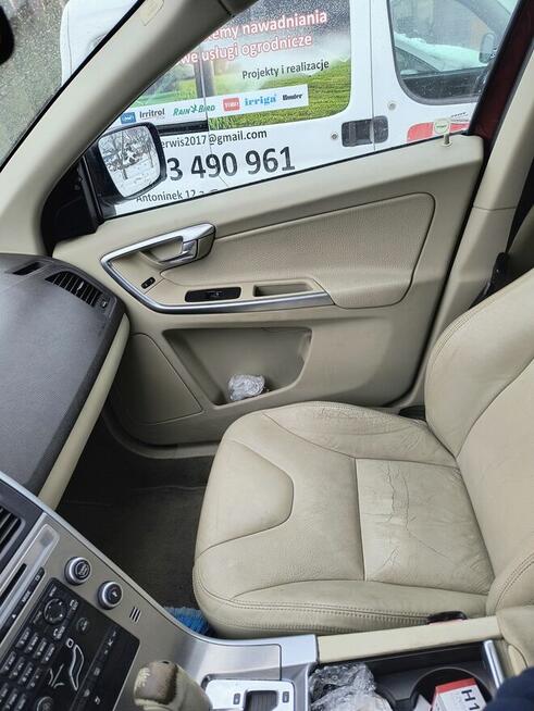 Sprzedam VOLVO XC60 3,2 benzyna plus gaz