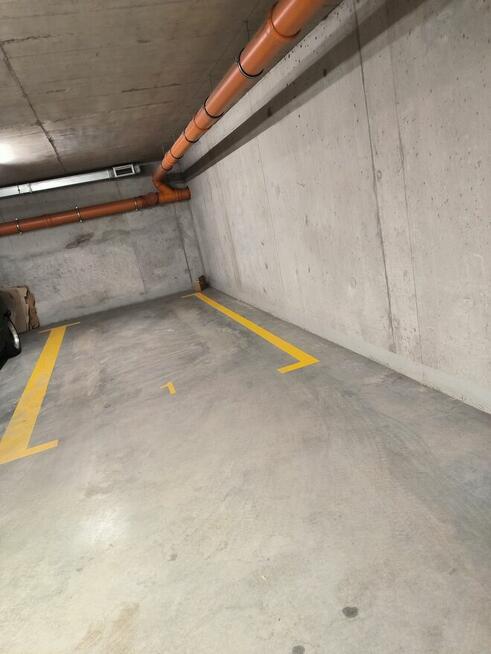 Miejsce parkingowe w hali garażowej wynajem