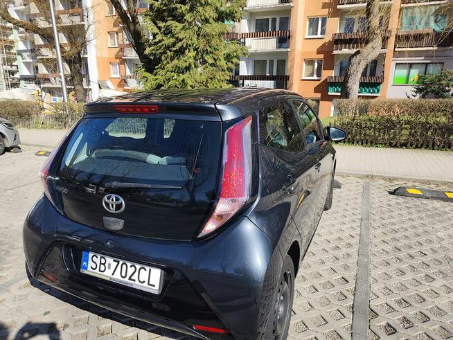 Toyota Aygo 2017 | 33 tys. km! |x-cite | Kamera, Keyless