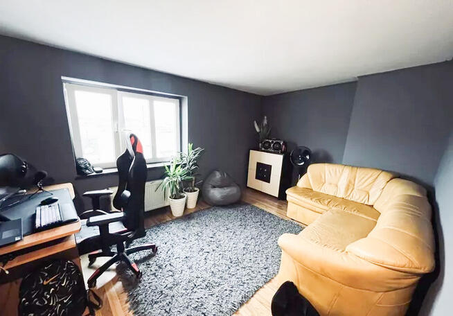 Duże mieszkanie w Kamienicy z loggią