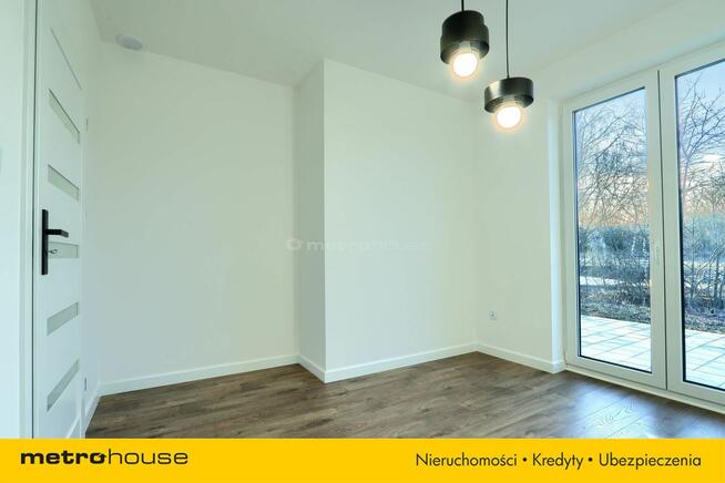 Wykończony dom z garażem i ogrodem - Osiedle Ławy